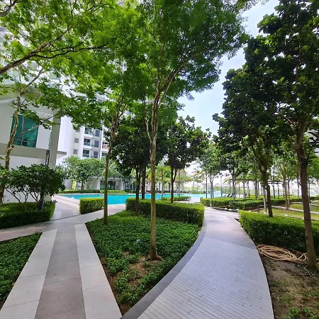 Sweet Homes At Cybersquare Cyberjaya Exterior photo