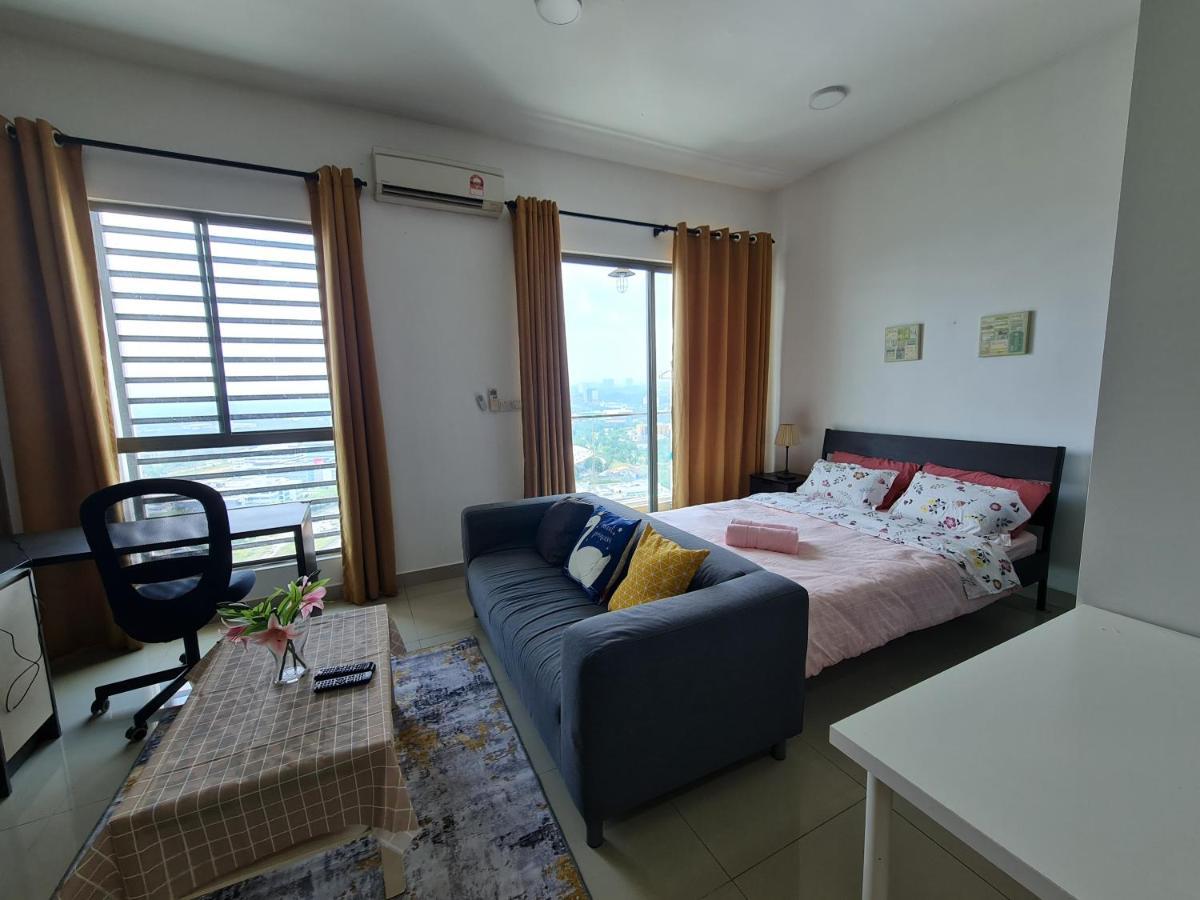 Sweet Homes At Cybersquare Apartment