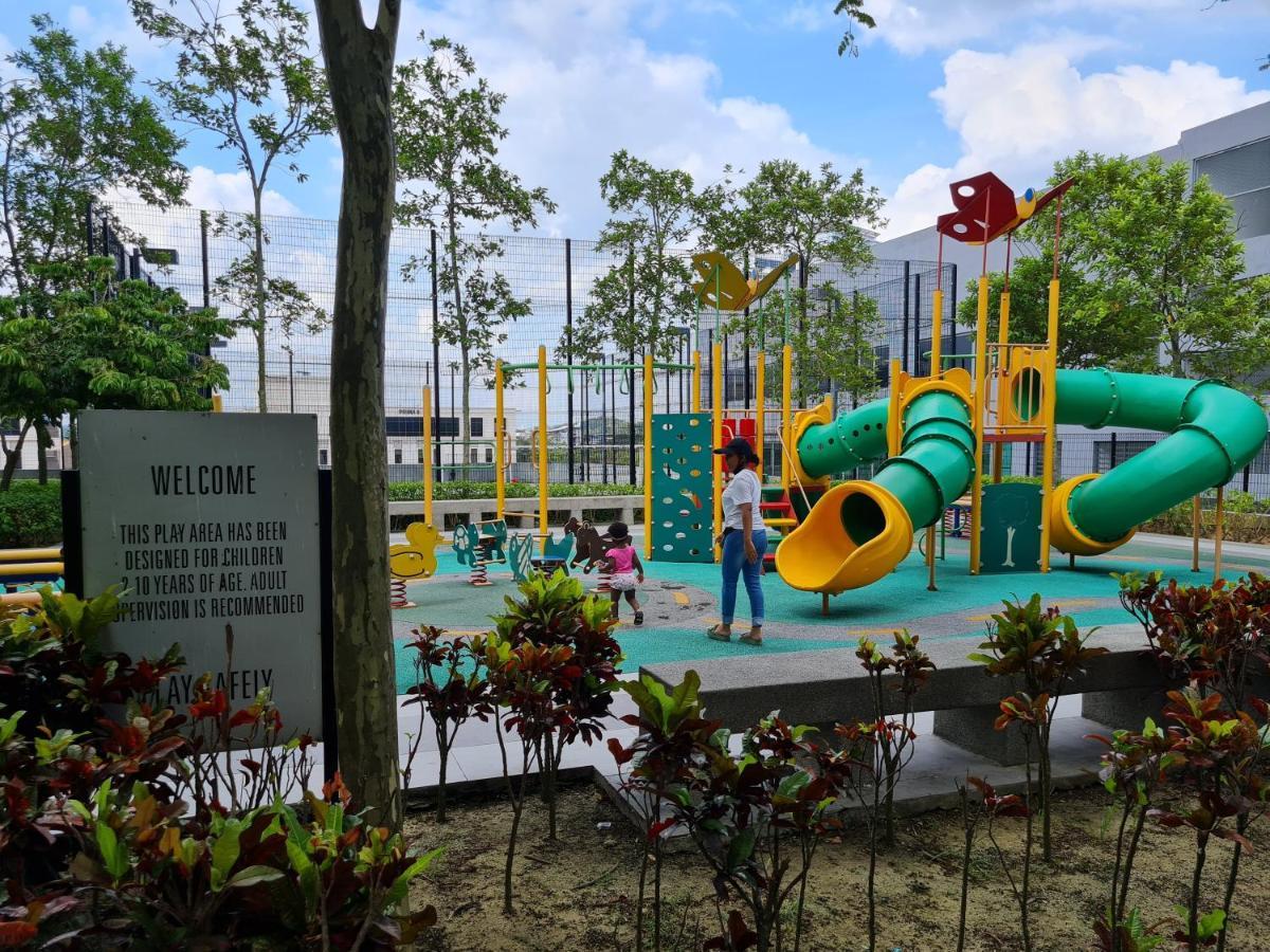 Sweet Homes At Cybersquare